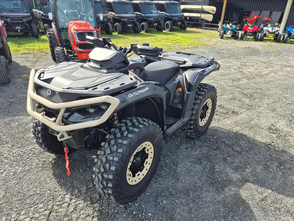 2027 Can-am Outlander Backcountry 1000r alt