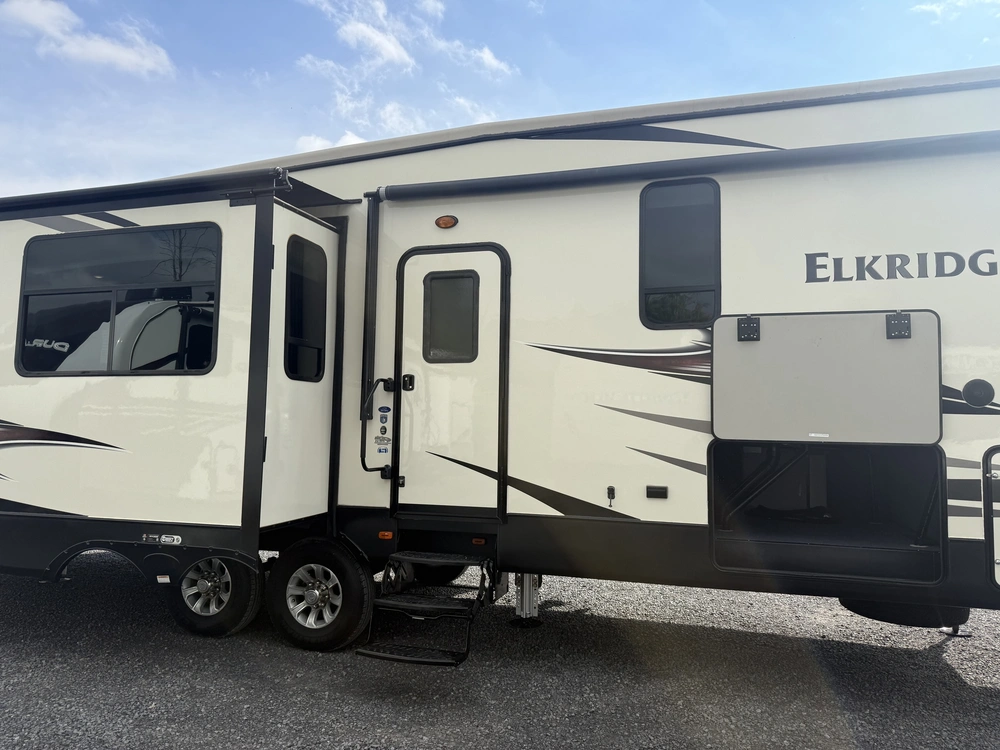 2017 Heartland Rv Elkridge 35tsrl