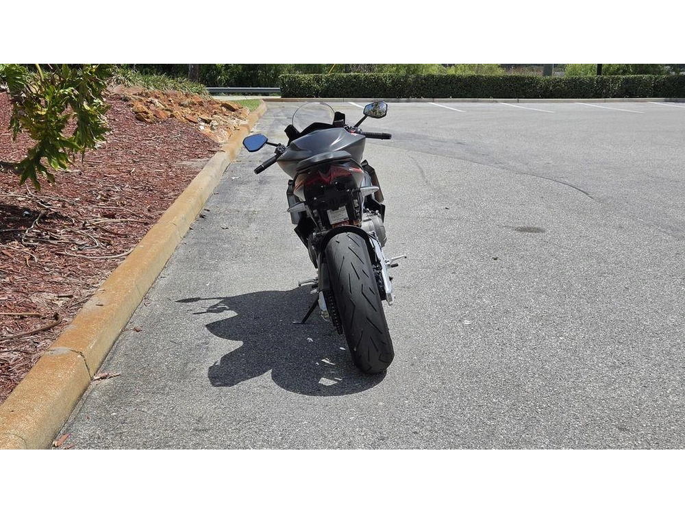 2022 Aprilia Rs 660