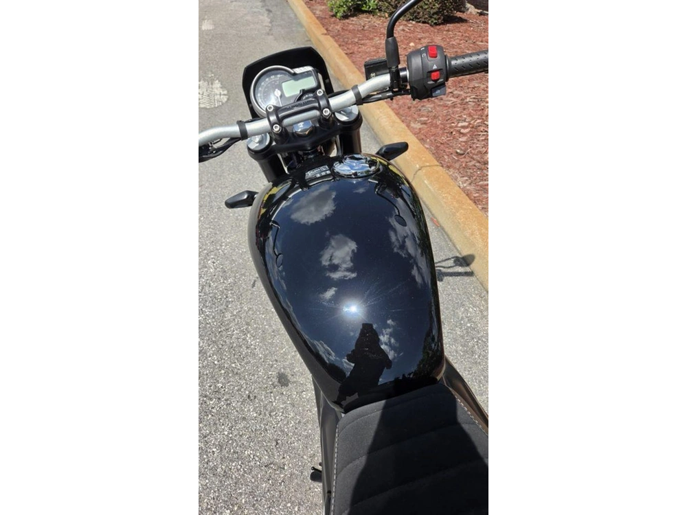 2026 Triumph Tracker 400 Phantom Black