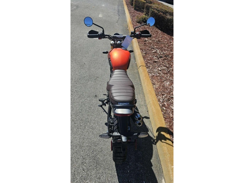 2026 Triumph Scrambler 400 X Baja Orange/aluminium