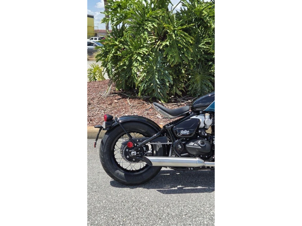 2026 Triumph Bonneville Bobber Interstellar Blue