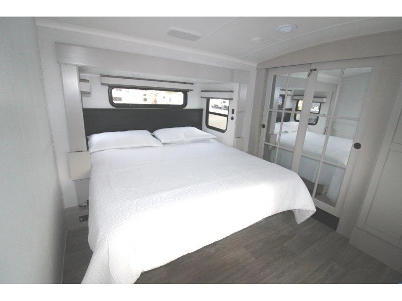 Jayco North Point 310rlts 2027