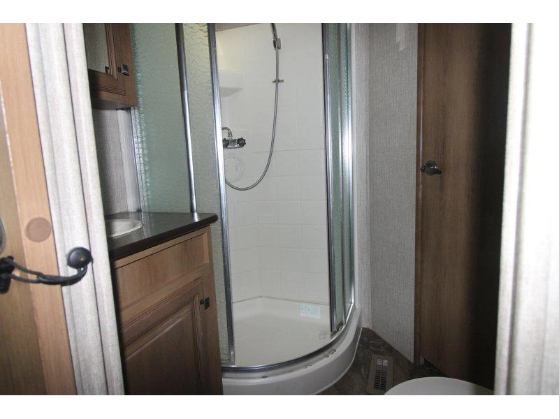 2015 Crossroads Cruiser 333rl