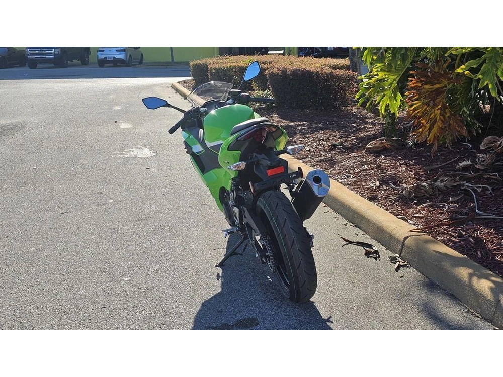 2026 Kawasaki Ninja® 500