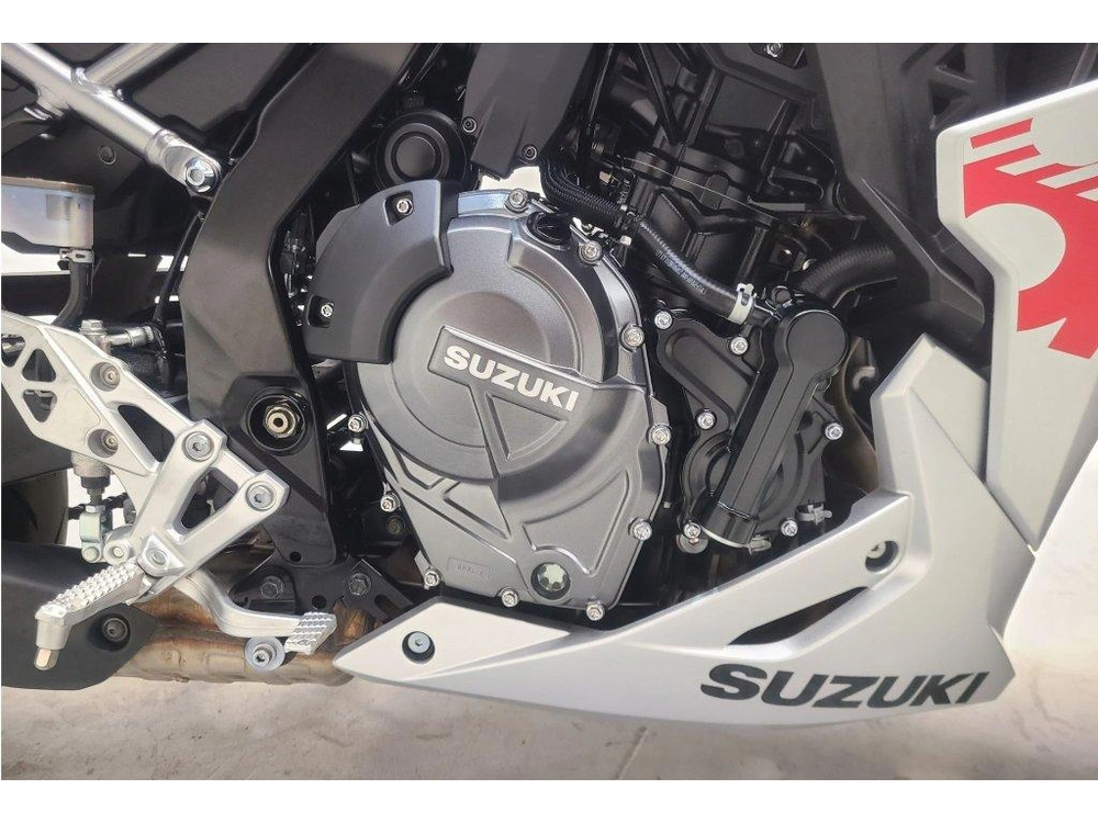 2024 Suzuki Gsx-8r Abs alt