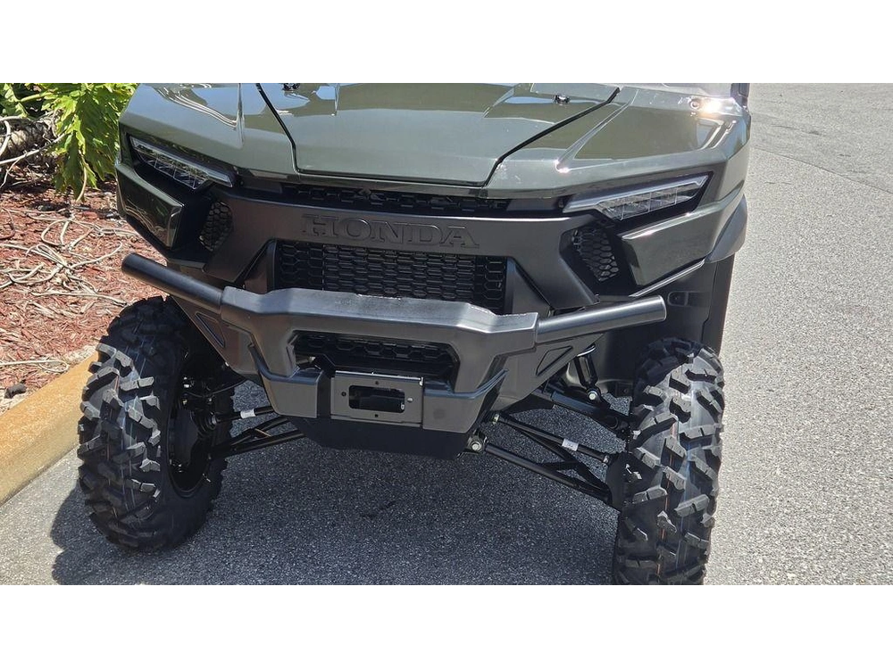 2026 Honda Pioneer 1000 Deluxe