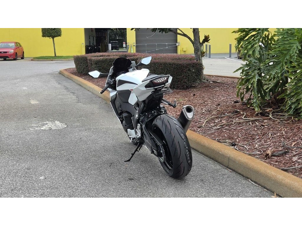 2027 Honda Cbr1000rr