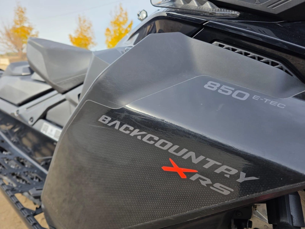 2023 Ski-doo Backcountry 850 Xrs 146x2