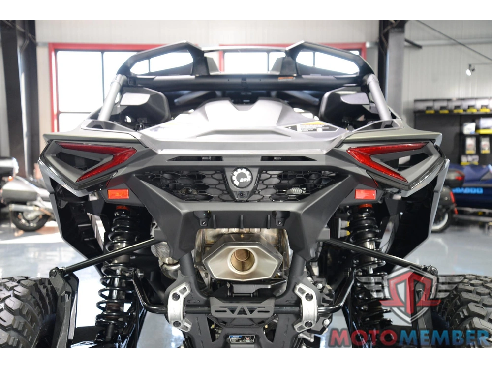 2027 Can-am Maverick R Max X Rc With Smart-shox 999t Dct