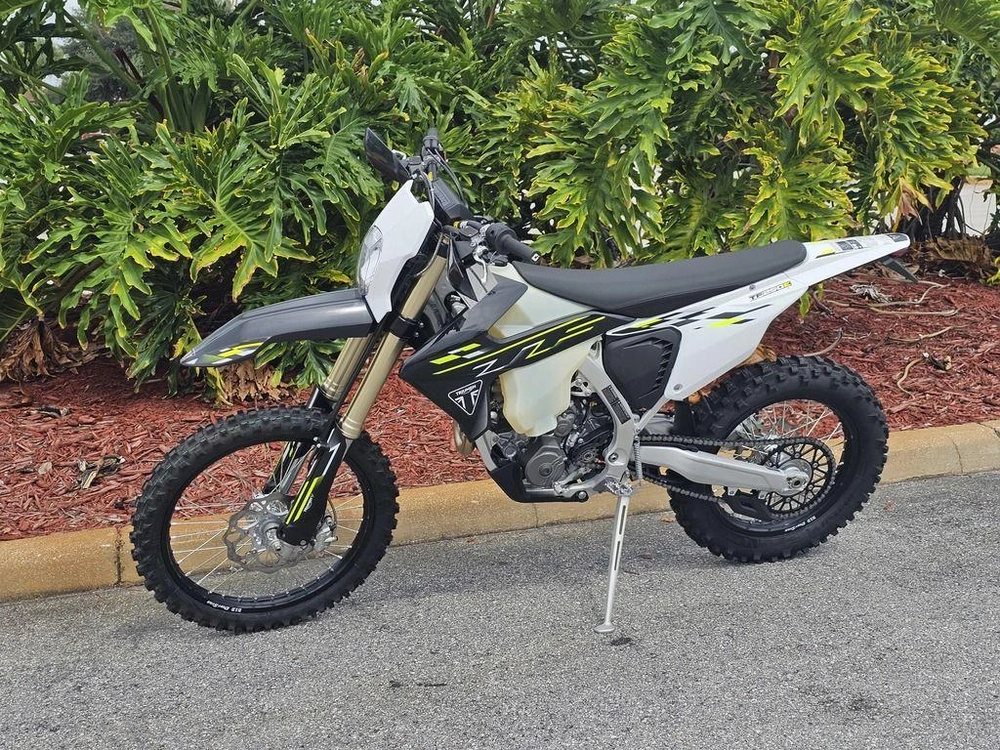 2026 Triumph Tf 250-e Jet Black/pure White
