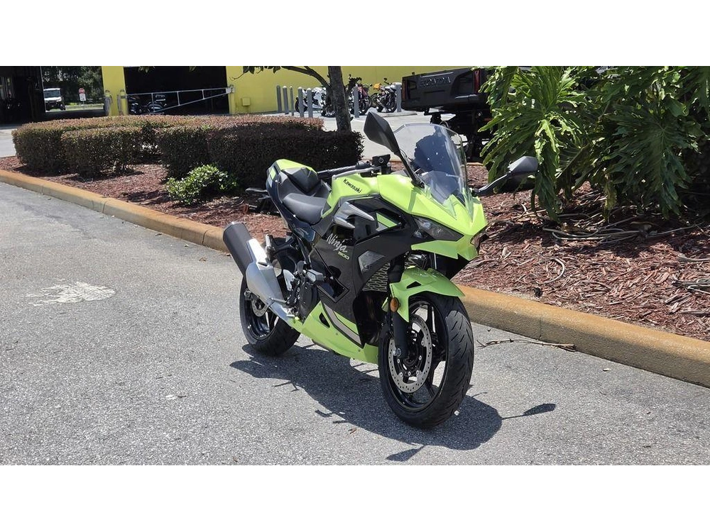 2026 Kawasaki Ninja® 500 Se Abs