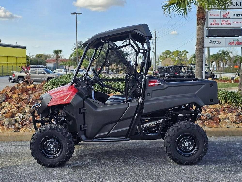 2026 Honda Pioneer 700
