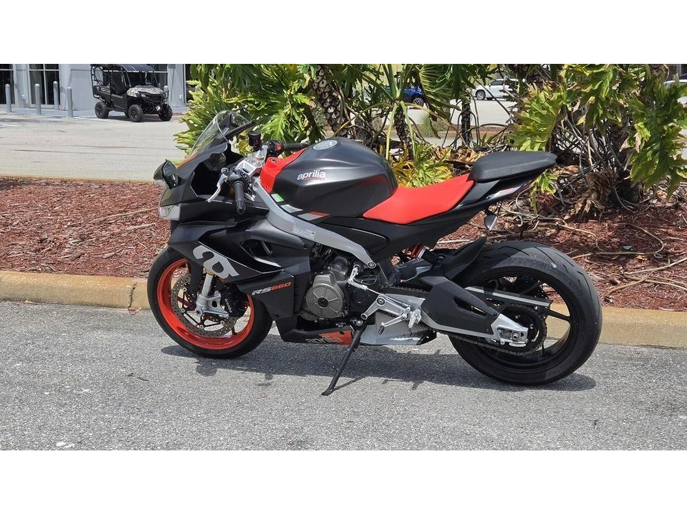 2022 Aprilia Rs 660
