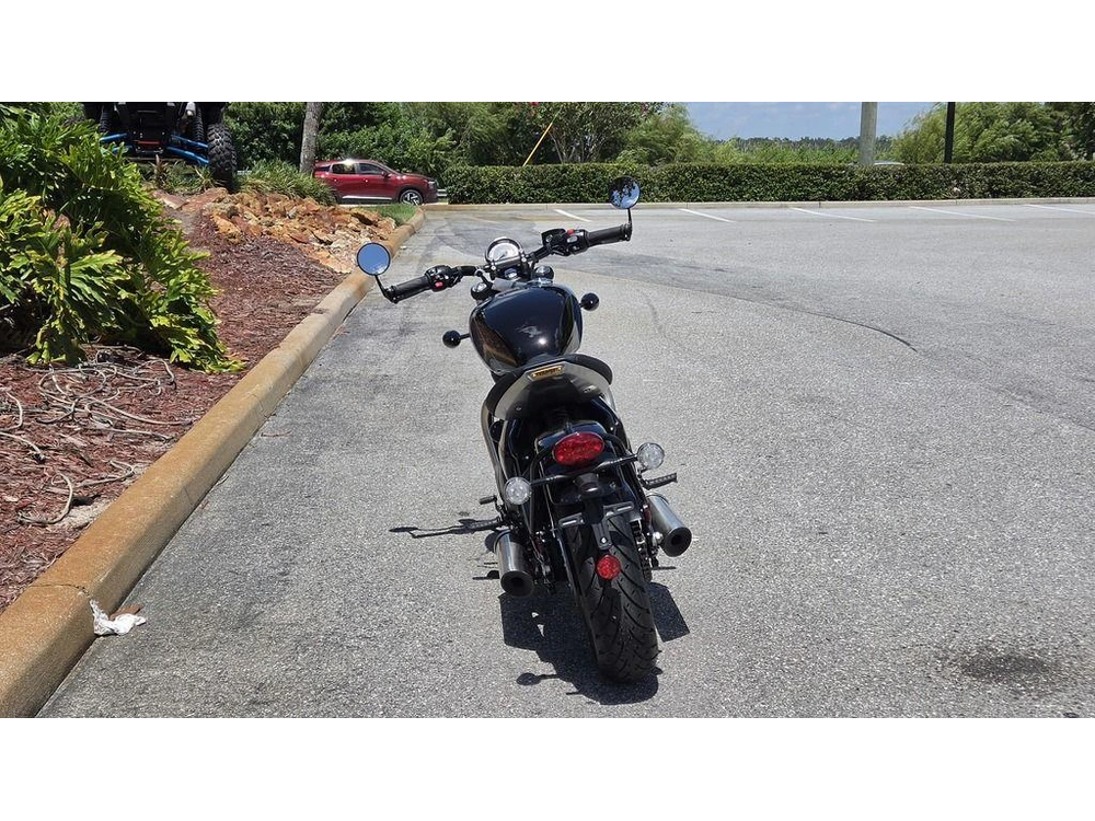 2026 Triumph Bonneville Bobber Interstellar Blue