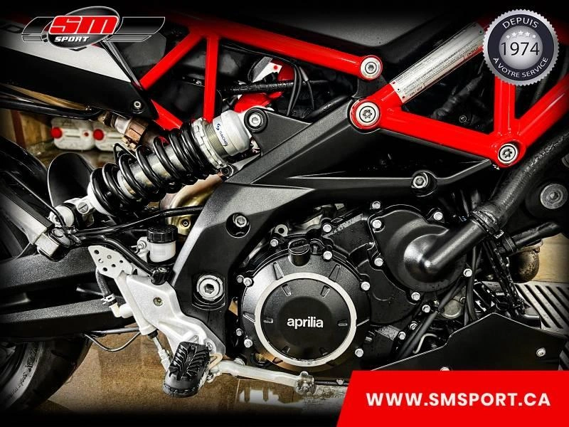 Aprilia Dorsoduro 900 2018 alt