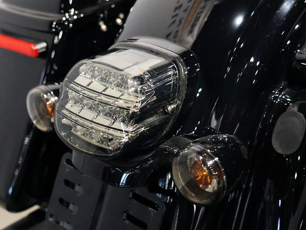2022 Harley-davidson Street Glide St Flhxst