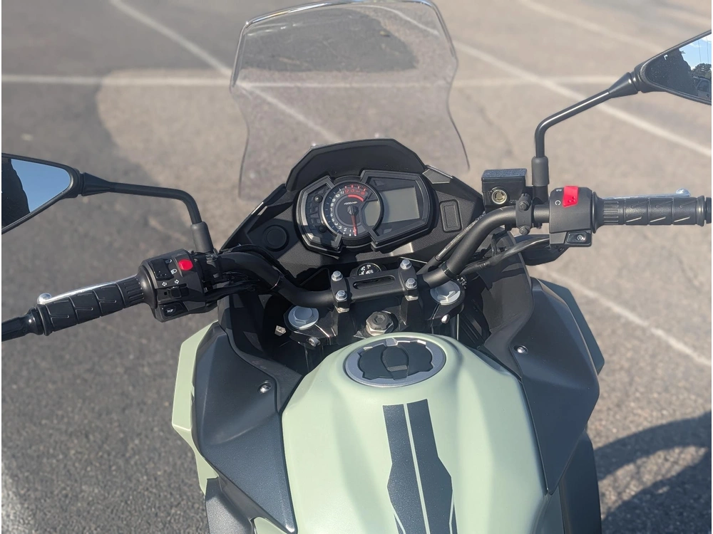 2025 Kawasaki Versey 300
