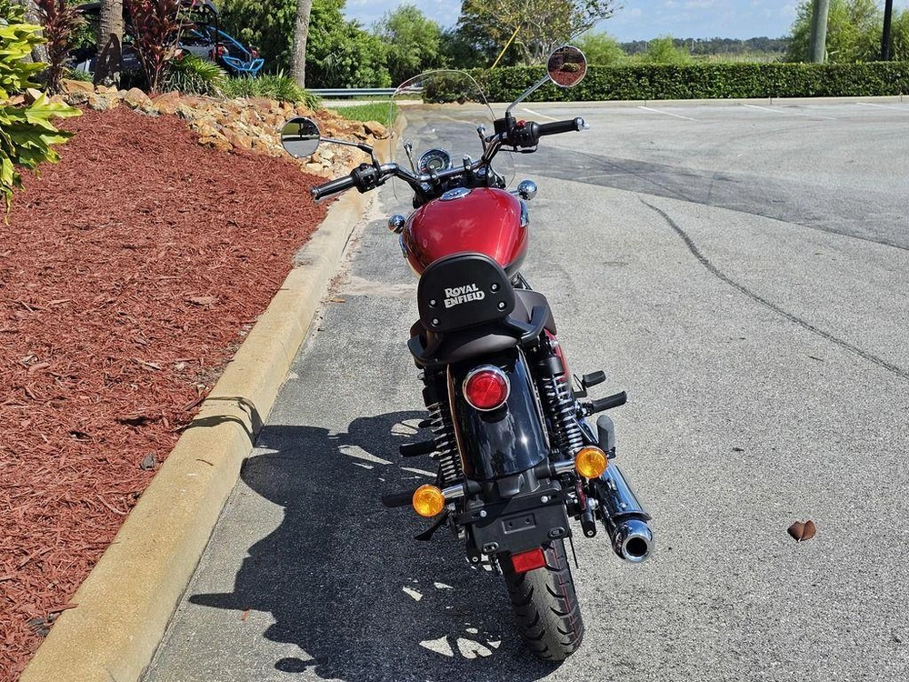 2024 Royal Enfield Meteor 350 Supernova Red