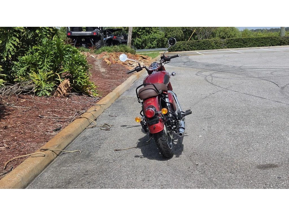 2027 Royal Enfield Classic 350 Madras Red