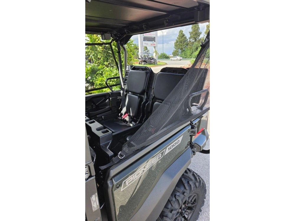 2026 Honda Pioneer 1000-5 Deluxe