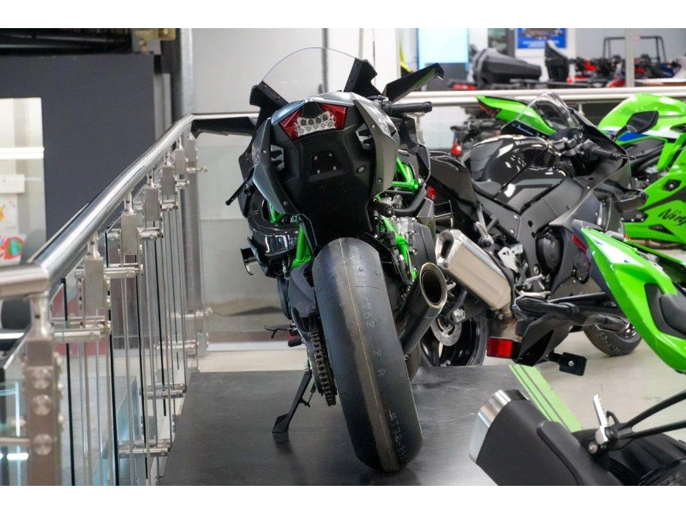 2026 Kawasaki Ninja H2r