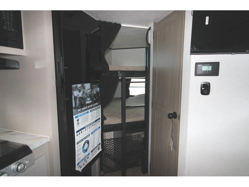 2027 Jayco Jay Feather 19mbs