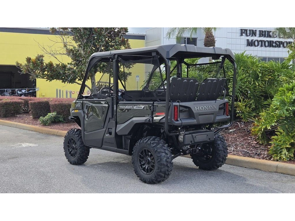2026 Honda Pioneer 1000-5 Deluxe
