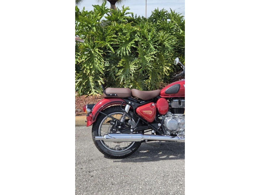 2027 Royal Enfield Classic 350 Madras Red