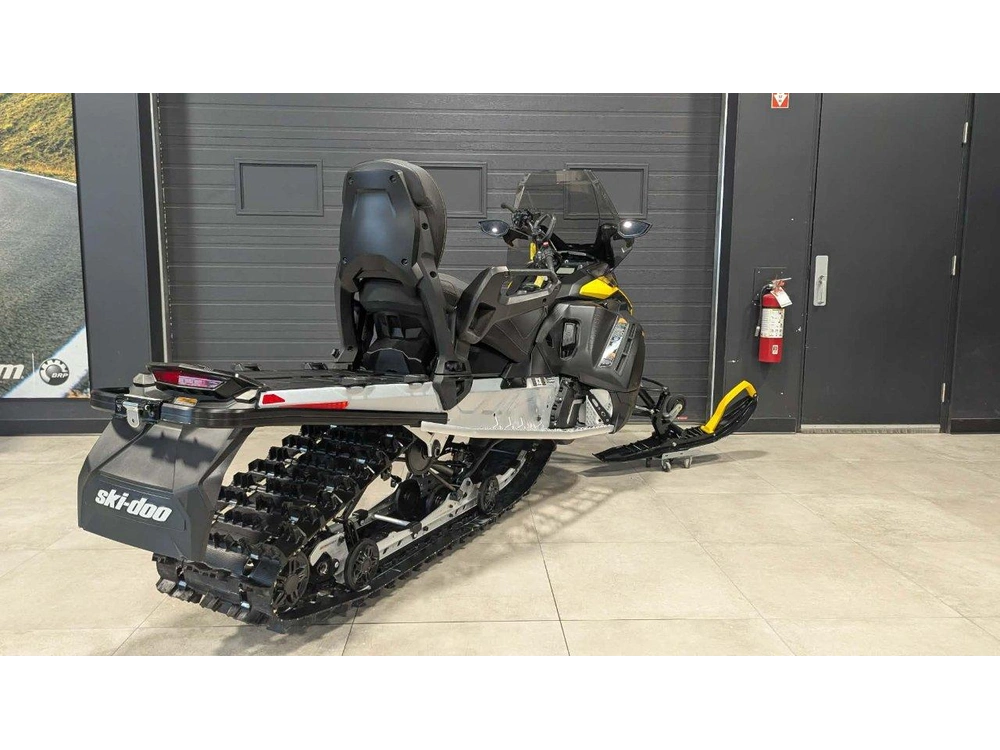 Ski-doo Expedition Sport 900 Ace Used 2026
