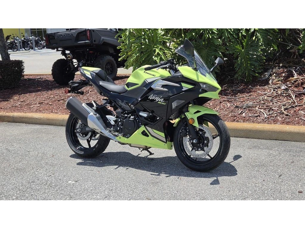 2026 Kawasaki Ninja® 500 Se Abs