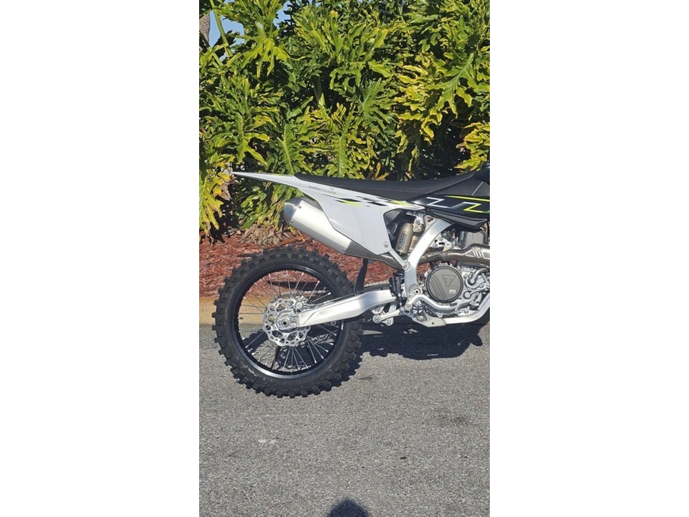 2026 Triumph Tf 450-x Jet Black/pure White