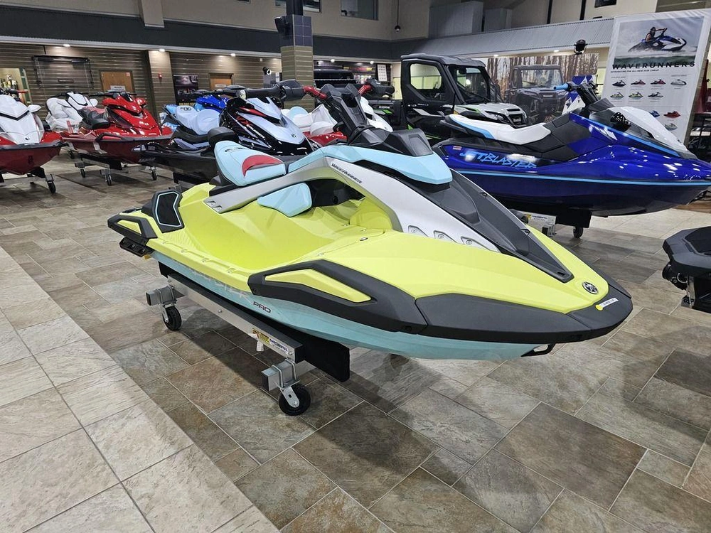 2025 Yamaha Jetblaster Pro 2-up