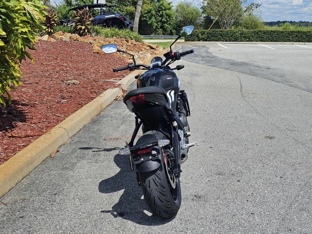 2025 Triumph Trident 660 Cobalt Blue/sapphire Black