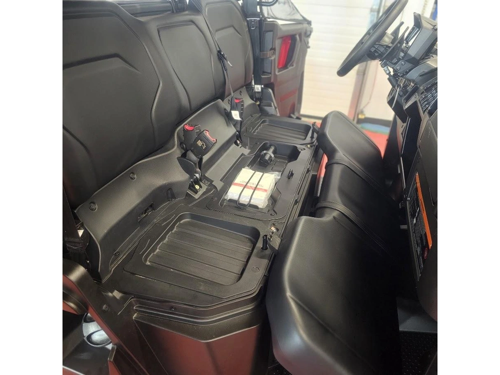 2026 Honda Pioneer 1000 5p Deluxe