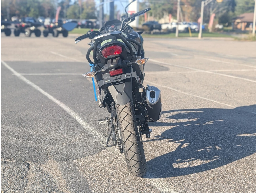 2025 Kawasaki Versey 300
