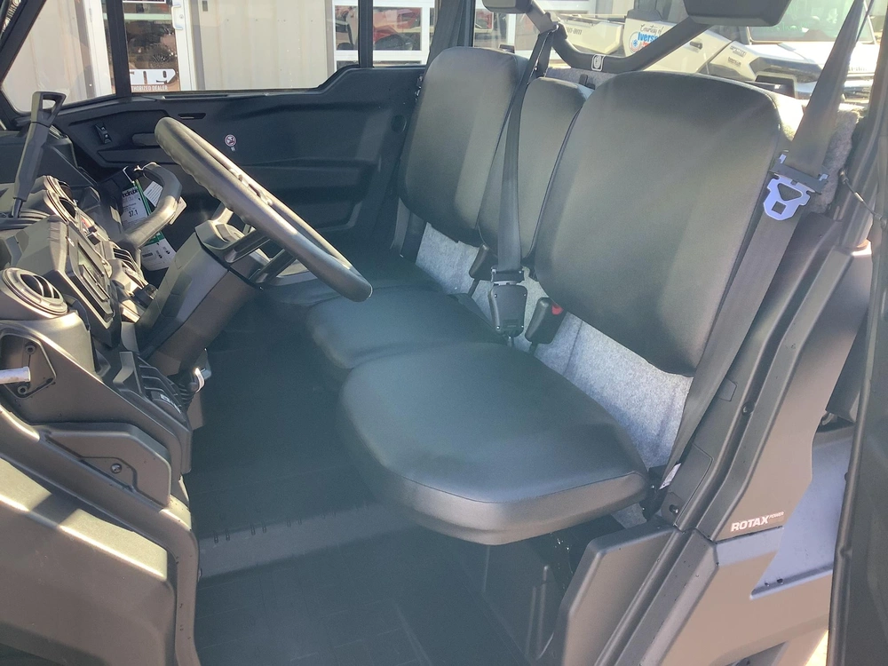 2027 Can-am Defender Dps Hd9 Cab