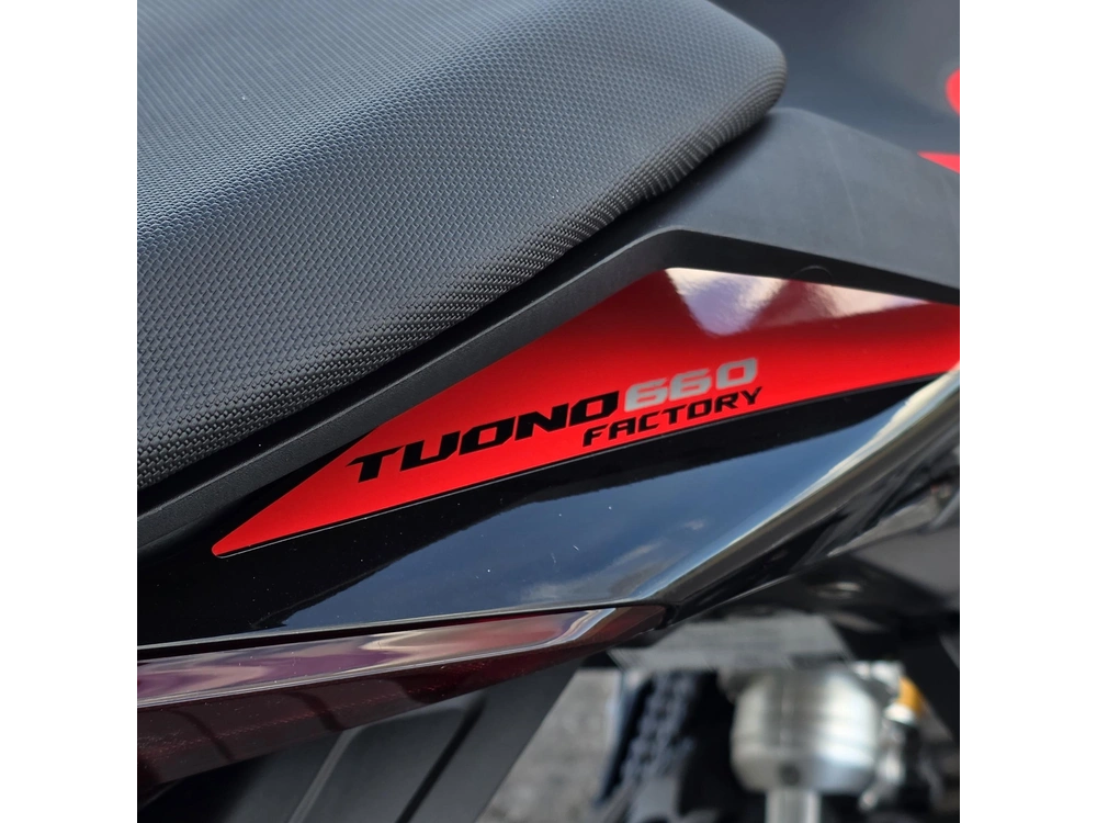 2026 Aprilia Tuono 660 Factory