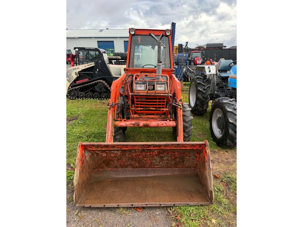 Kubota L2850 1986