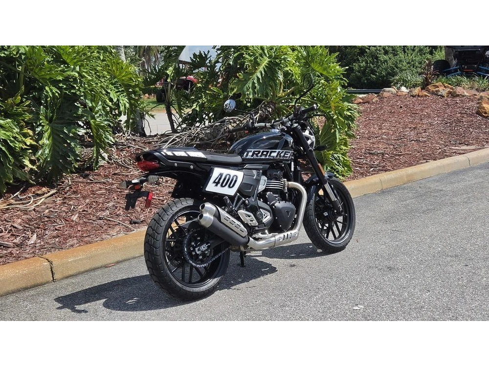 2026 Triumph Tracker 400 Phantom Black