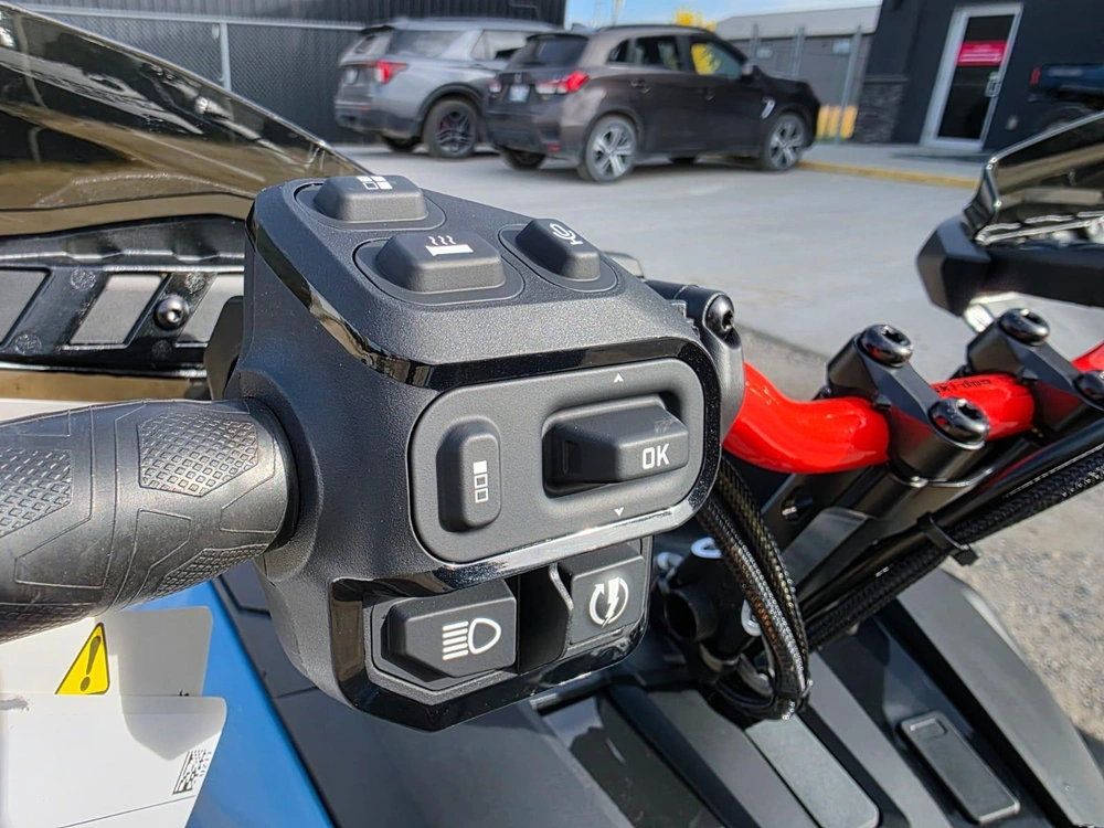 2026 Ski-doo Backcountry X-rs 146 (43") 850 E-tec Turbo R Storm 150 1.5" Shot W/ 10.25" Touchscreen