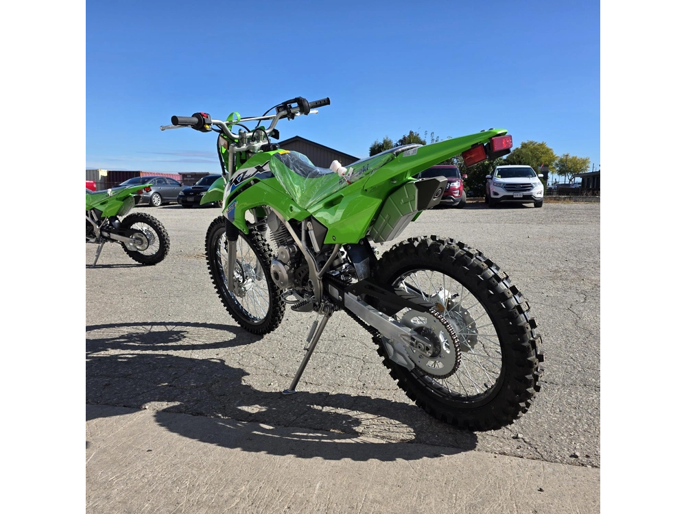2027 Kawasaki Klx140r F alt