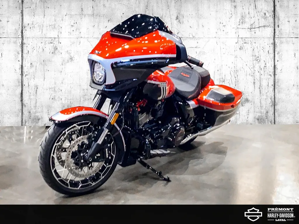 2024 Harley-Davidson CVO Street Glide FLHXSEFLHXSE