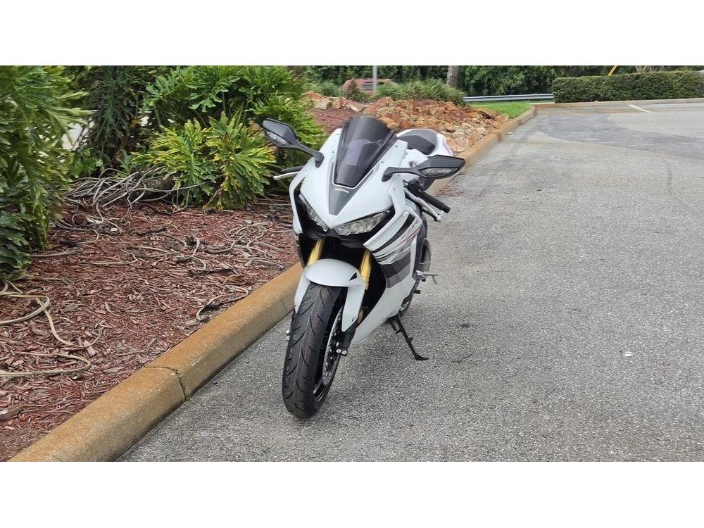 2027 Honda Cbr1000rr