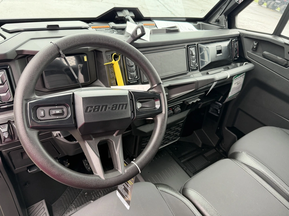 2027 Can-am Defender Xu Max