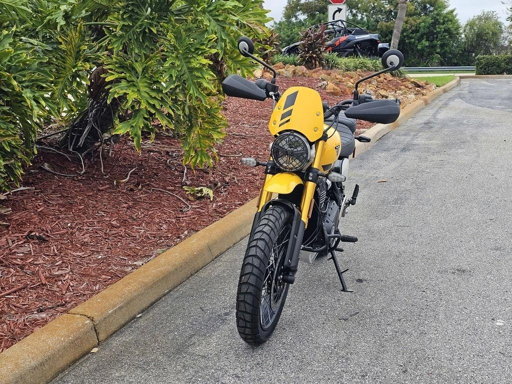 2026 Triumph Scrambler 400 Xc Racing Yellow