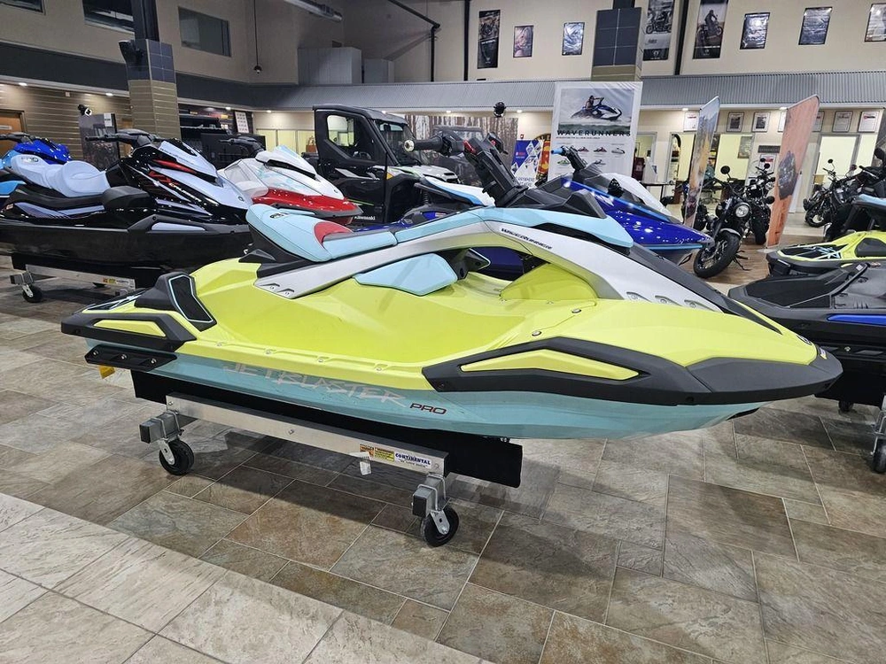 2025 Yamaha Jetblaster Pro 2-up