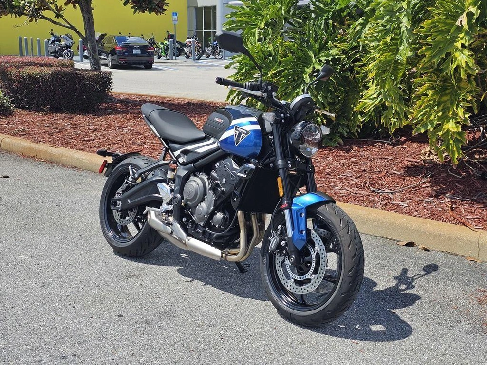 2025 Triumph Trident 660 Cobalt Blue/sapphire Black