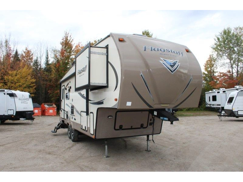 2018 Forest River Flagstaff 527rlws