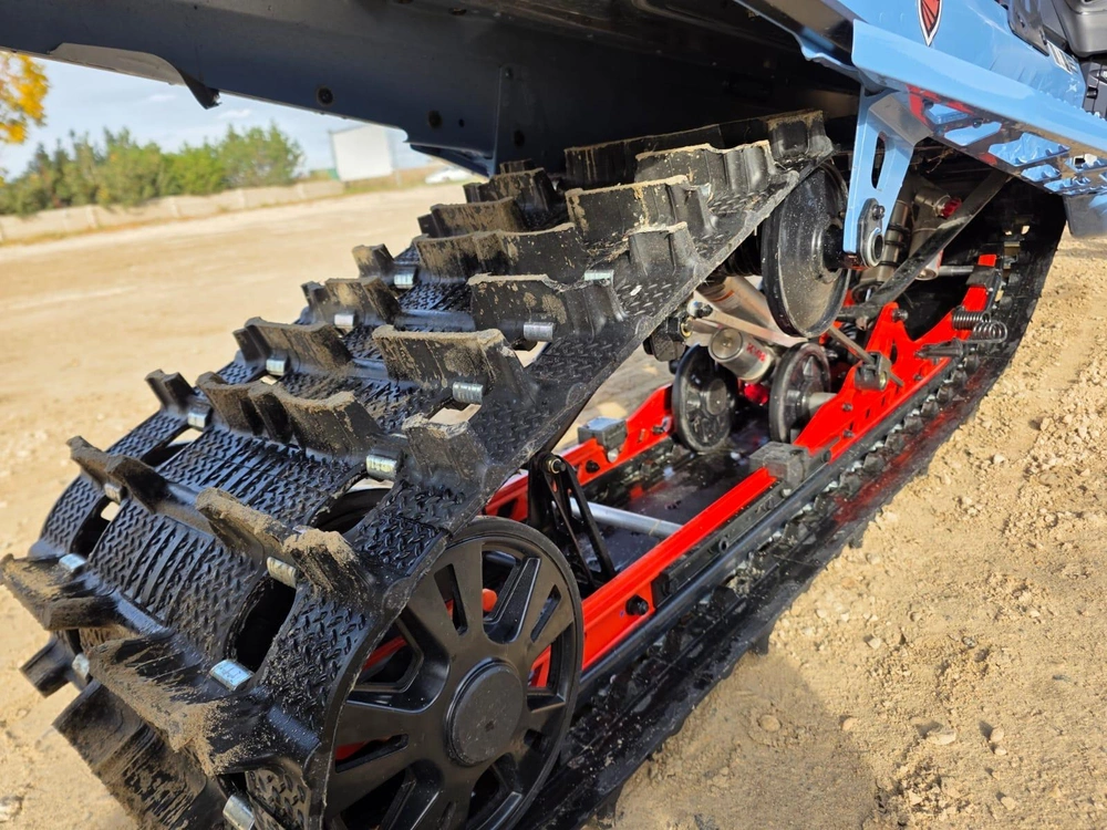 2026 Ski-doo Backcountry X-rs 146 (43") 850 E-tec Turbo R Storm 150 1.5" Shot W/ 10.25" Touchscreen